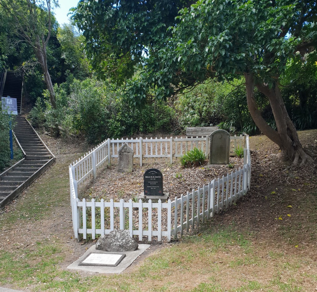 Stanmore Bay cemetery