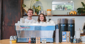 Two_people_smiling_coffee_shop