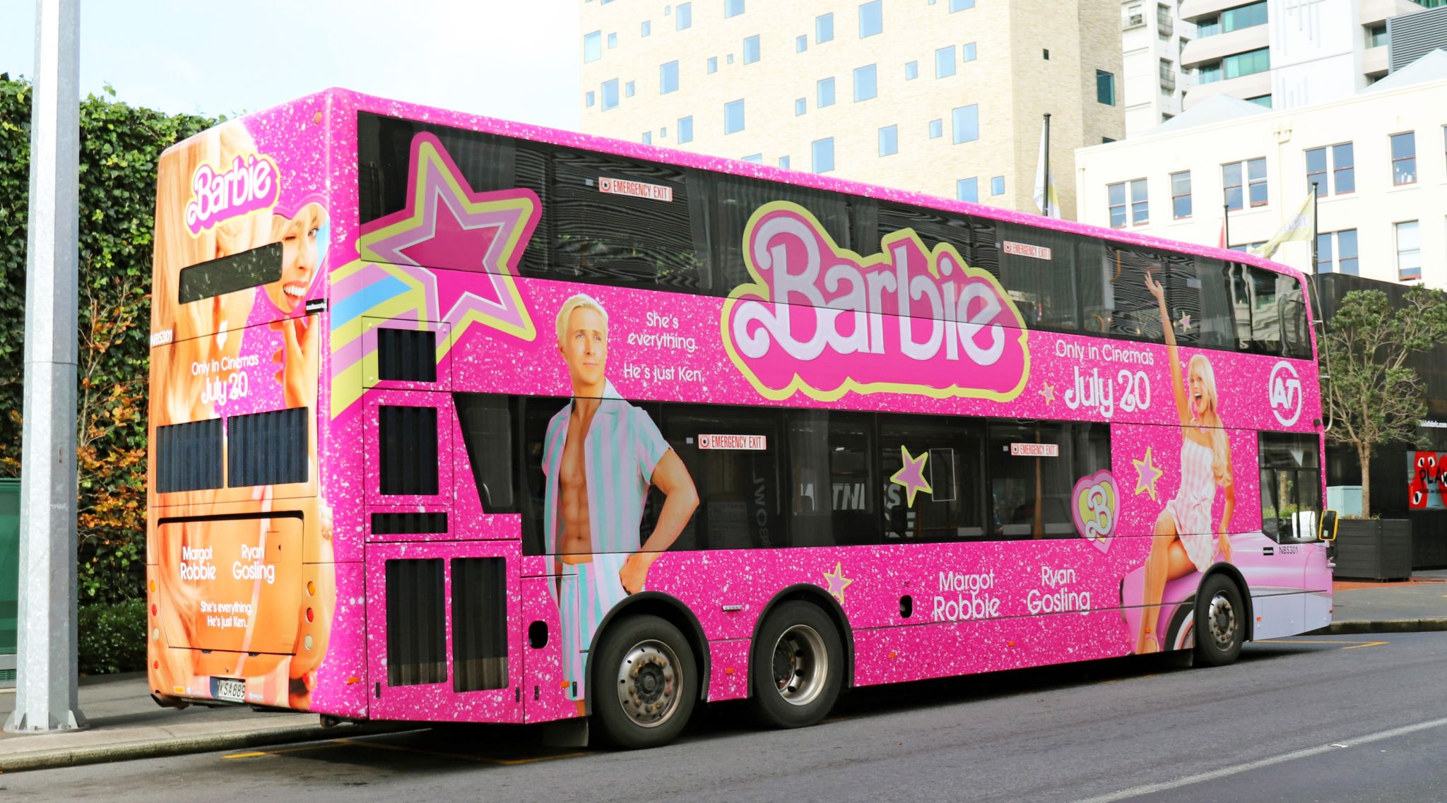 Barbie Bus
