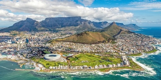 A view of Cape Town from the air captures Africa's blend of stunning landscapes, rich culture and rapid development. Learn more about South Africa, and other markets in the region, with NZTE's new suite of Africa market guides available online now.